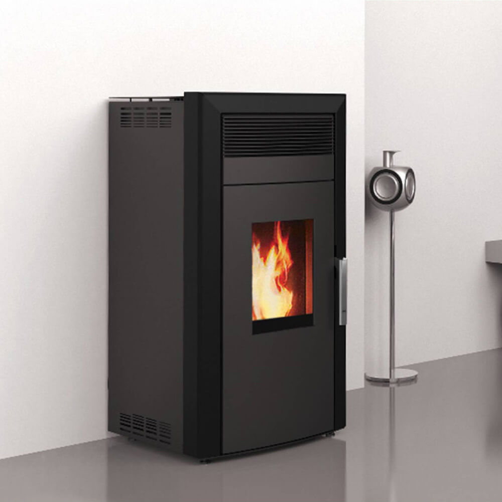 Pack de estufa de pellets Hydro Baracuda Commo + tubos de escape Poujoulat 15 kW